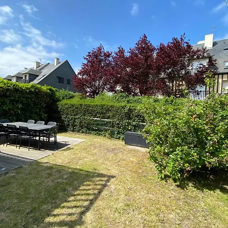 Bright Cocoon With Garden Near The Sea
